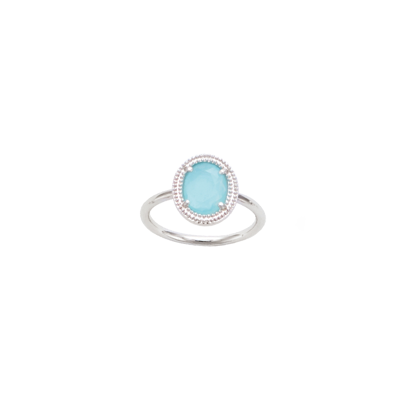 Bague en argent et cristal bleu claire, forme oval, sertie clos