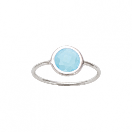 Bague en argent et cristal bleu claire, sertie clos