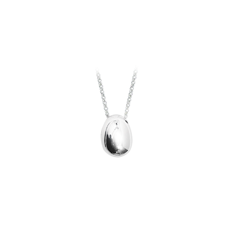 Collier en argent, pendentif goutte