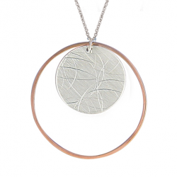 Sautoir chaine argent et motif mate et rose en 80-84 cm