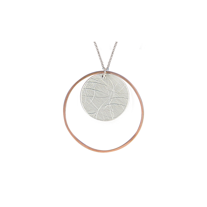 Sautoir chaine argent et motif mate et rose en 80-84 cm