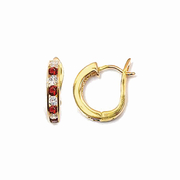Boucles d'oreilles créoles en plaqué or et mini étoile pendante avec oxydes de zirconium Boucles d'oreilles créoles en plaqué or et mini étoile pendante avec oxydes de zirconium