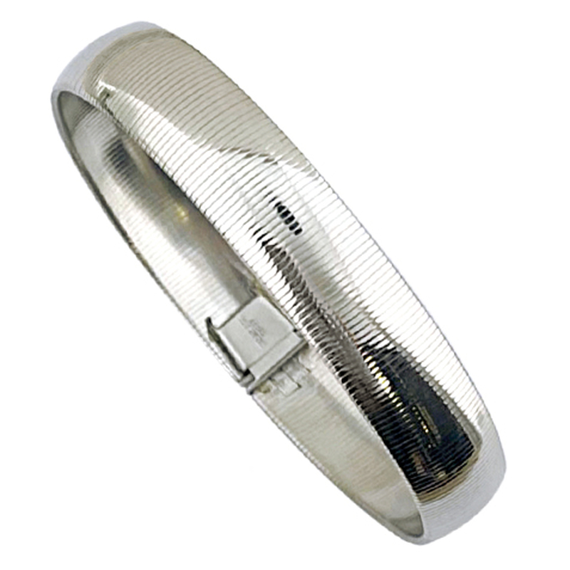 Bracelet flexible ouvrant fermoir cliquet en acier brillant