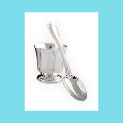 Coquetier "Finesse" et...