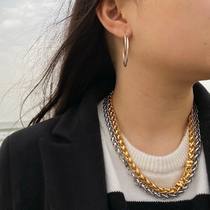 Beach bijoux of Deauville in the month of March. 

#chains #maillepalmier #bijouxsf #sfbijoux #foxtailchain #goldplatedjewelry #bijouxaddict #jewelryaddiction #accessoriesoftheday #jewelrygoals #jewelerylover #bijoux #collier #necklace #instabijoux #saintefoybijoux #necklaceoftheday #collierdujour